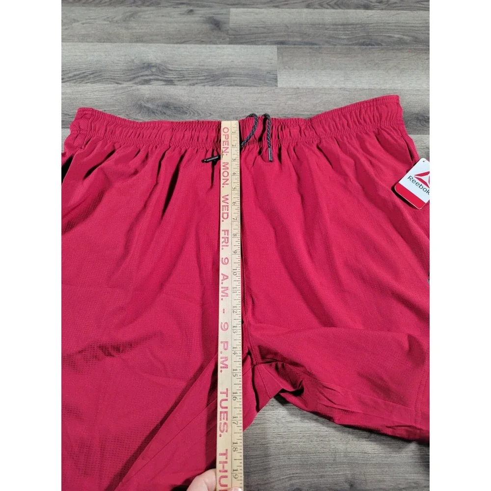 Reebok Mens Active Workout Woven Shorts Size 3XL Red Elastic Waist Stretchy NWT